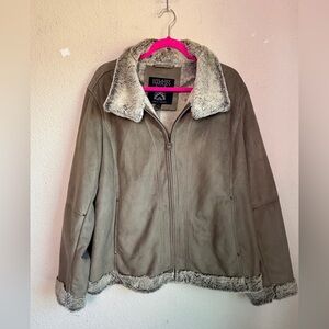 Hilary Radley Tan Taupe Faux Suede Fur Trimmed Sherpa Lined Zip Up Jacket XL